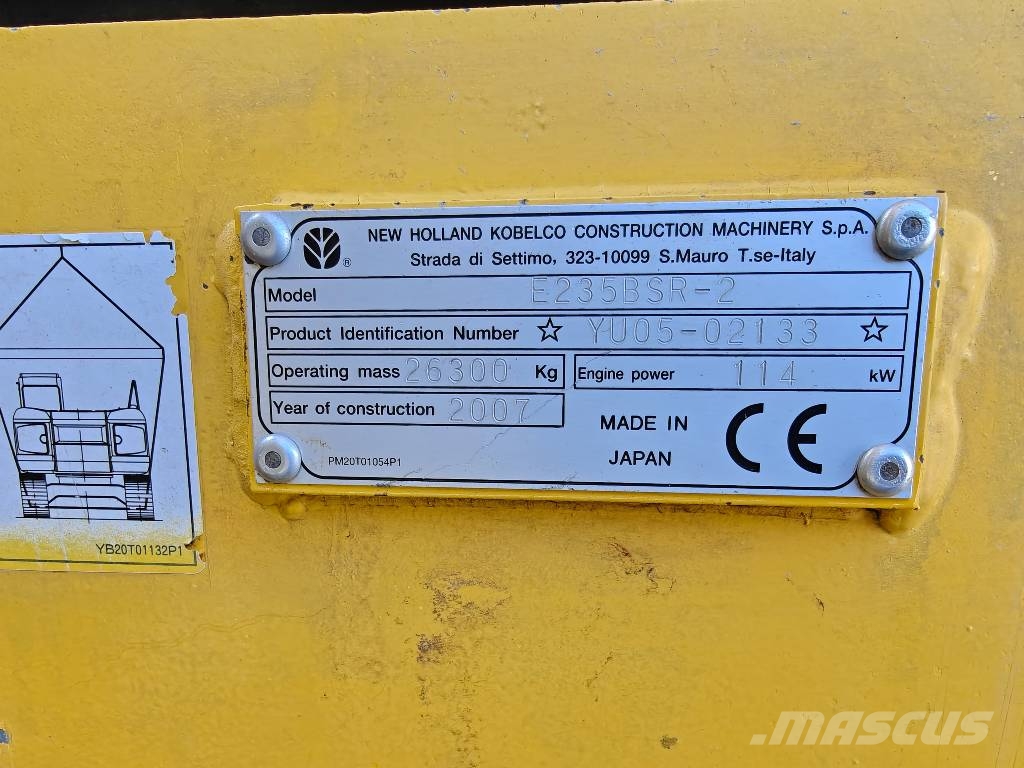 New Holland E 235 B SR-2 Гусеничні екскаватори