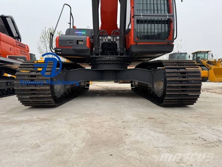 Doosan DX 300LCA Escavadoras de rastos