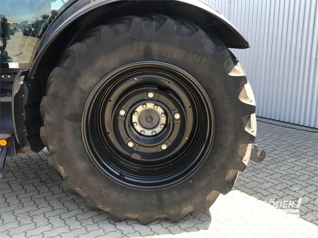 Valtra T 215 D | RTK | UNLIMITED | LED Traktory