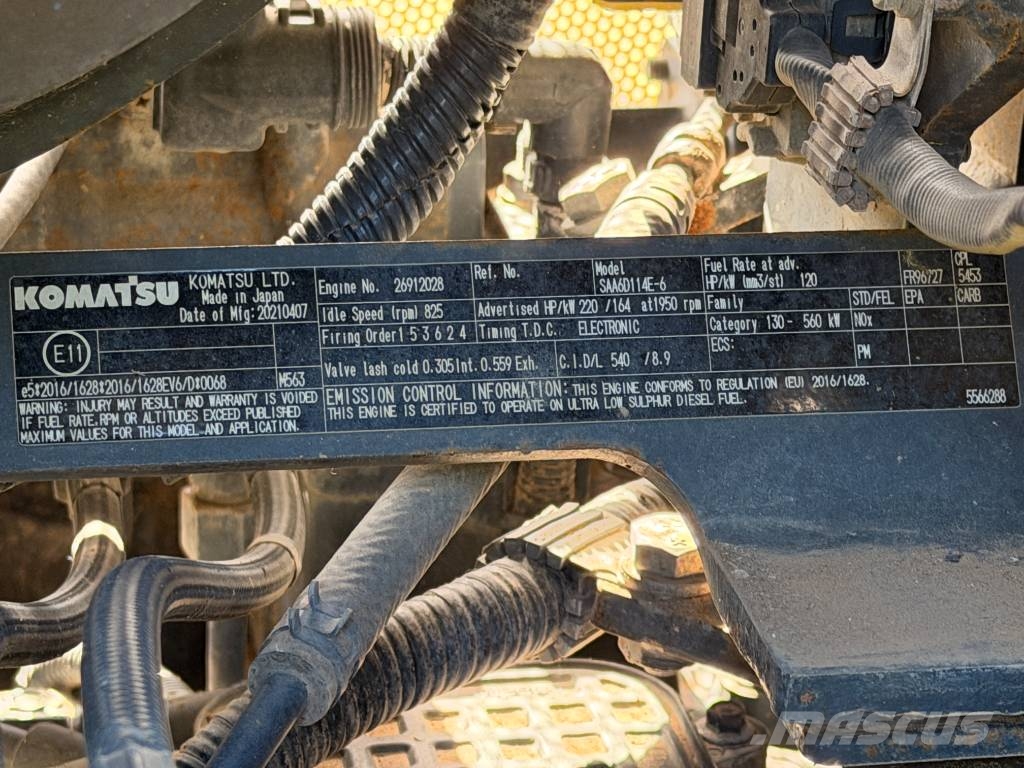 Komatsu D65 PX-18E0 Dozere Beltegående