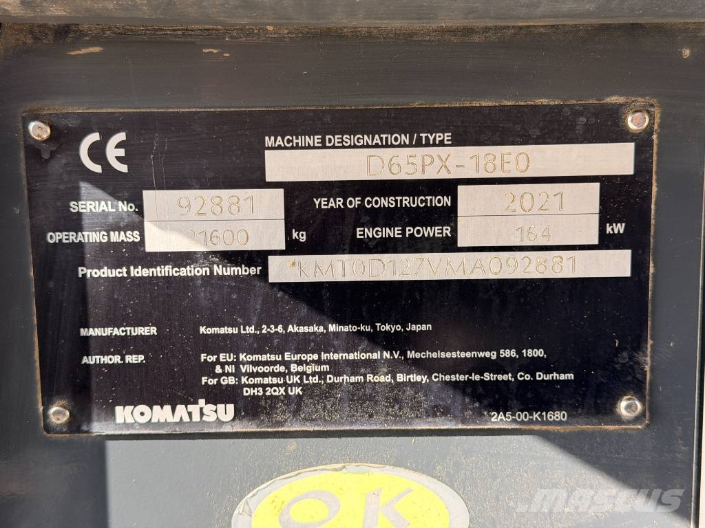 Komatsu D65 PX-18E0 Dozere Beltegående