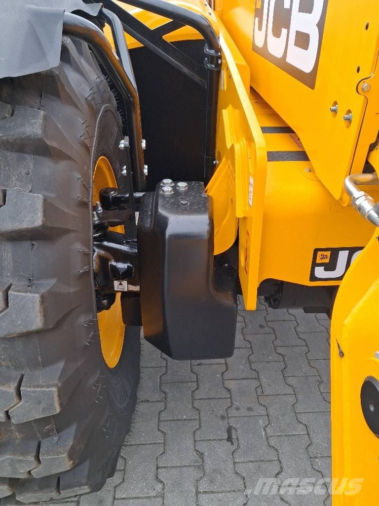 JCB 560-80 AGRI XTRA DUALTECH VT Manipuladores telescópicos para a agricultura