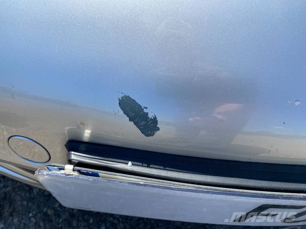 Porsche 911/997 Carrera S 3.8/354Cvs endommagée Osobní vozy