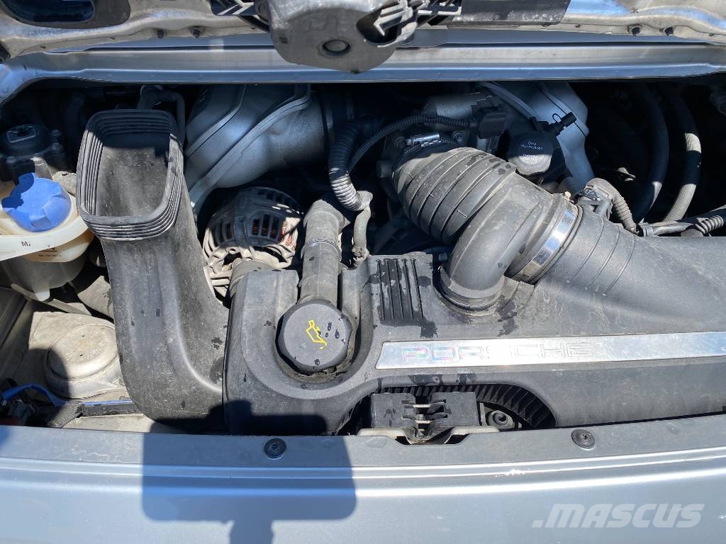 Porsche 911/997 Carrera S 3.8/354Cvs endommagée Osobní vozy
