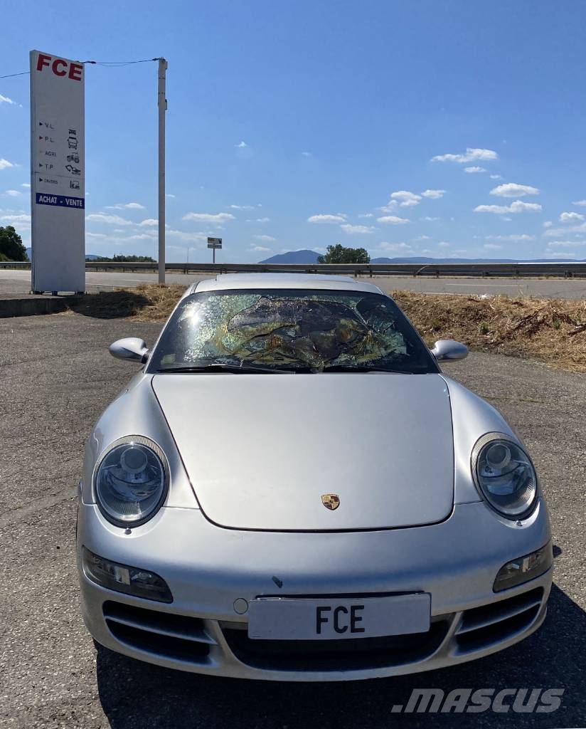 Porsche 911/997 Carrera S 3.8/354Cvs endommagée Osobní vozy