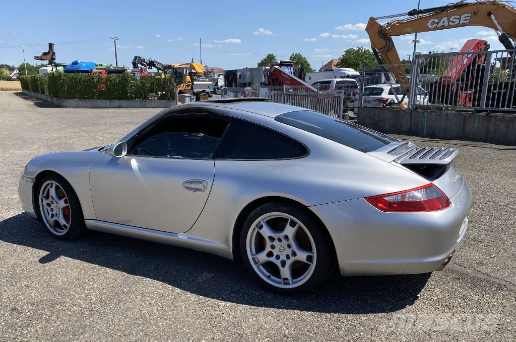 Porsche 911/997 Carrera S 3.8/354Cvs endommagée Osobní vozy