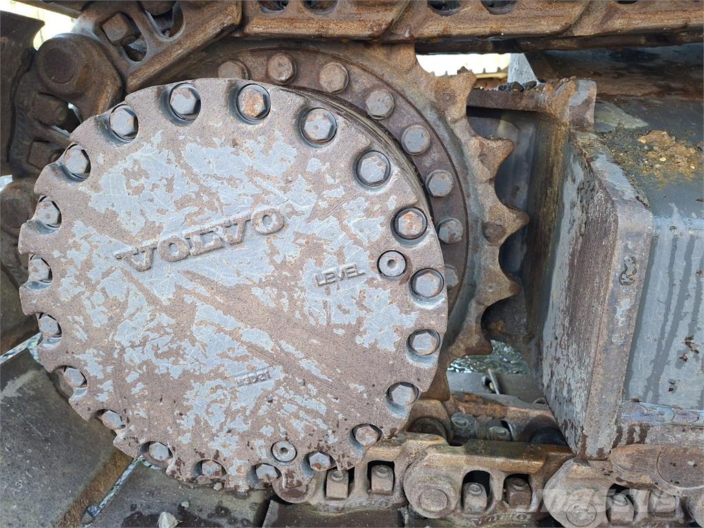 Volvo ECR235EL -PUSKULEVY, STAGE 5 ,VÄHÄN AJETTU Excavatoare pe șenile