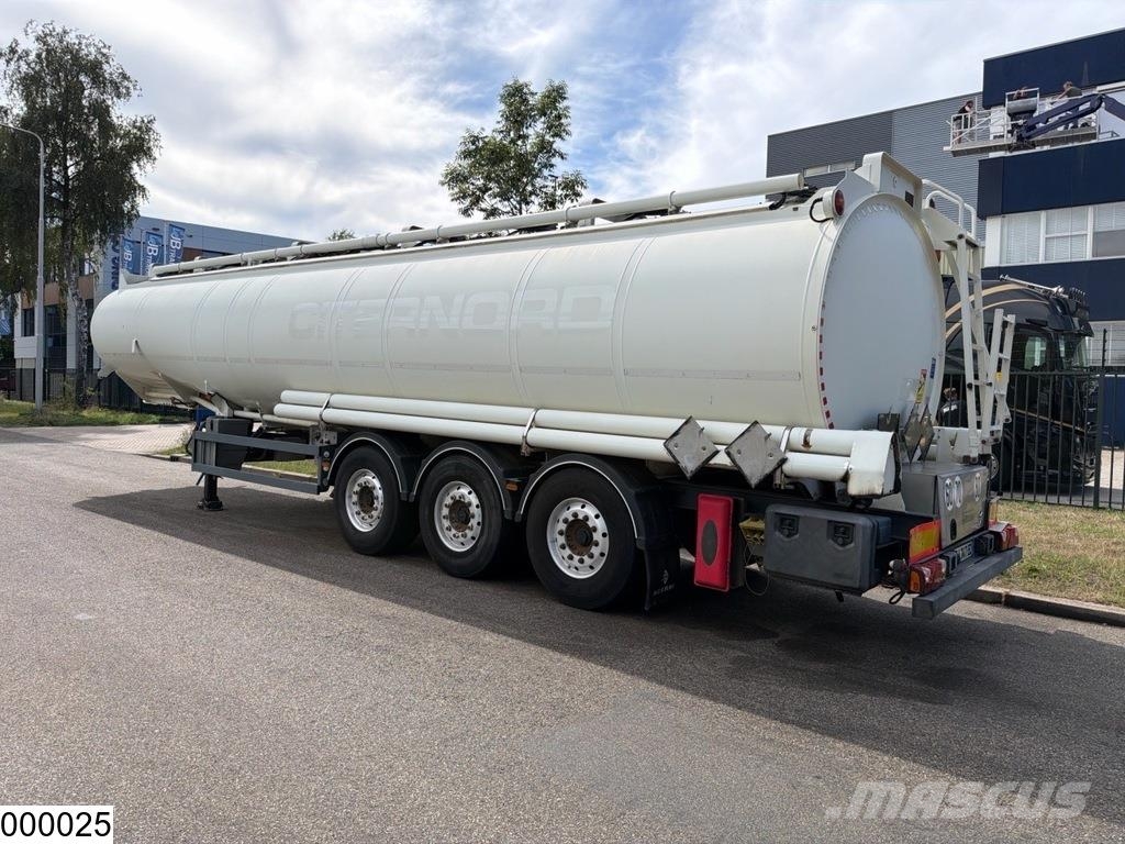 Acerbi Fuel 43.929 liter, 9 Comp Semirremolques cisterna