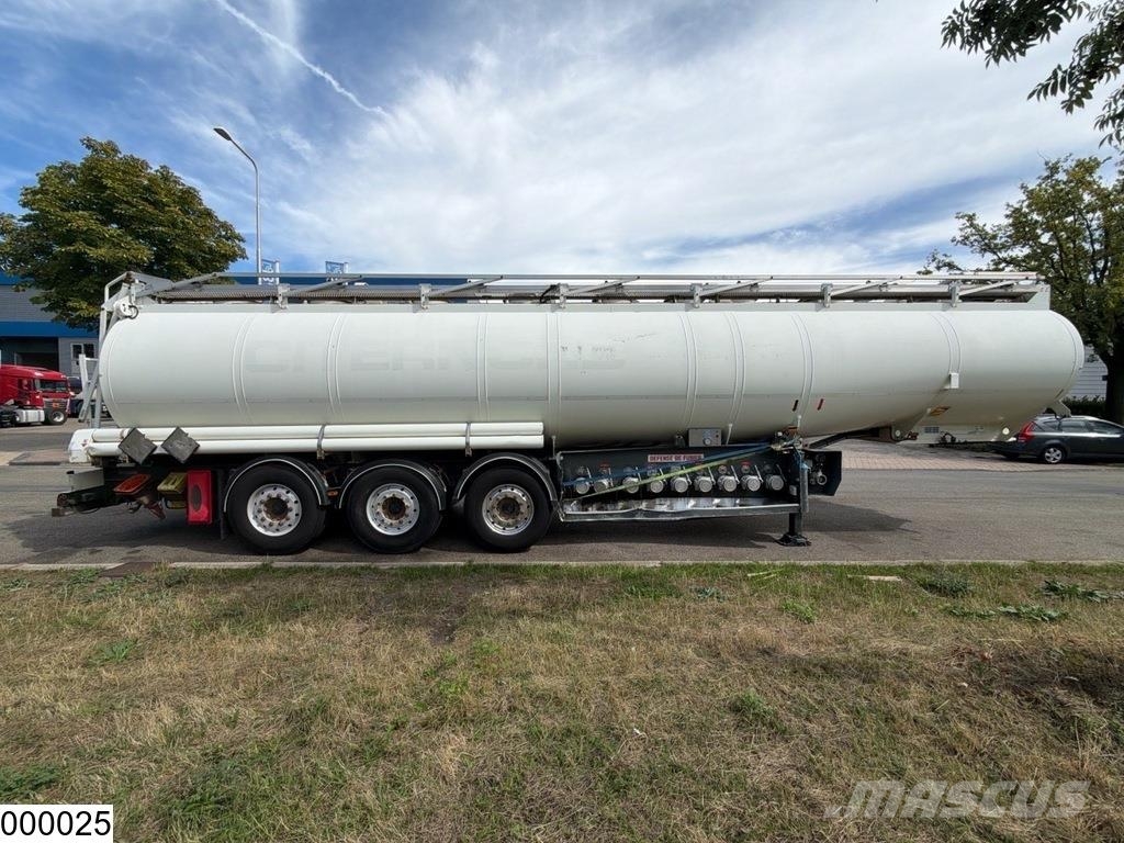 Acerbi Fuel 43.929 liter, 9 Comp Semirremolques cisterna