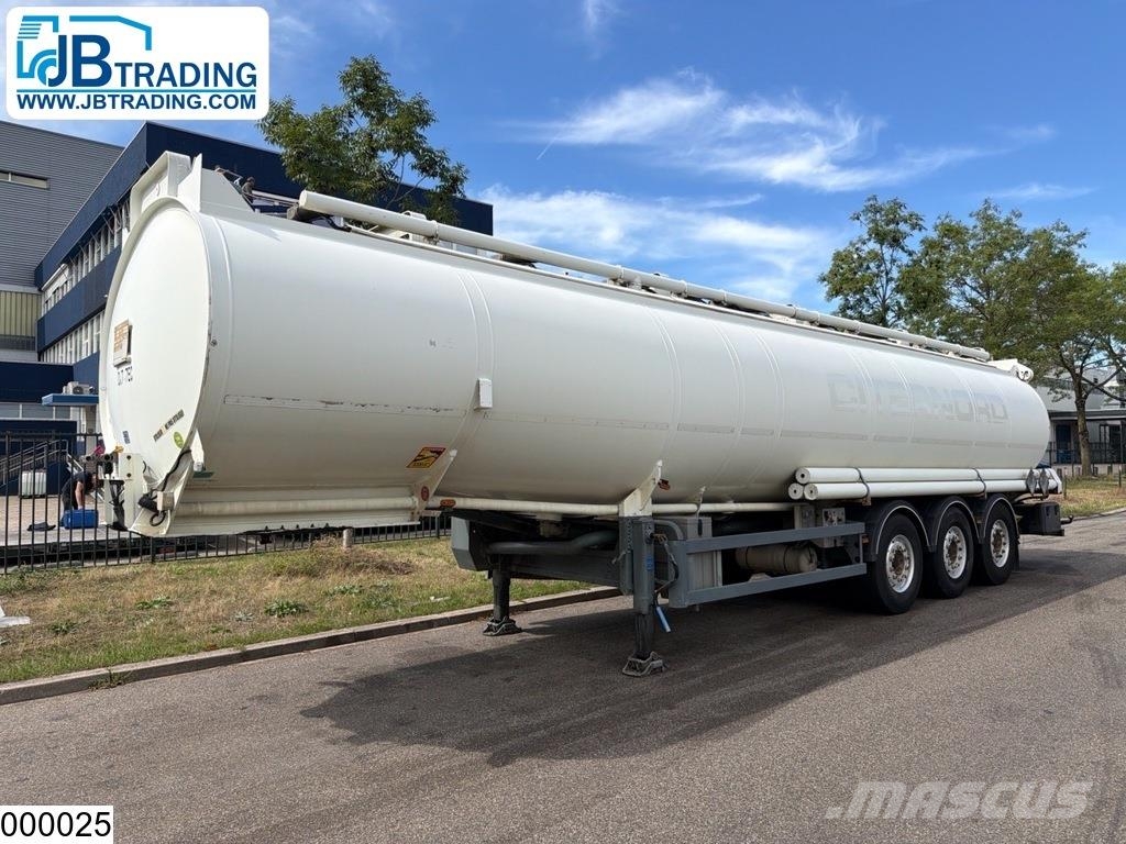 Acerbi Fuel 43.929 liter, 9 Comp Semirremolques cisterna