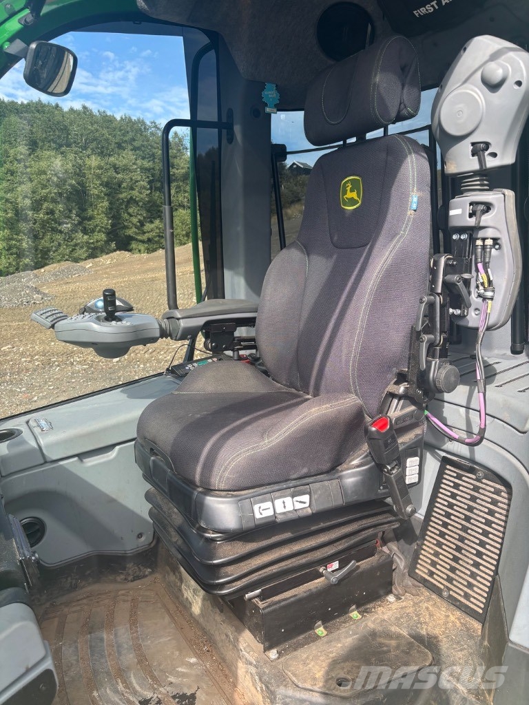 John Deere 1910G Forvarderi
