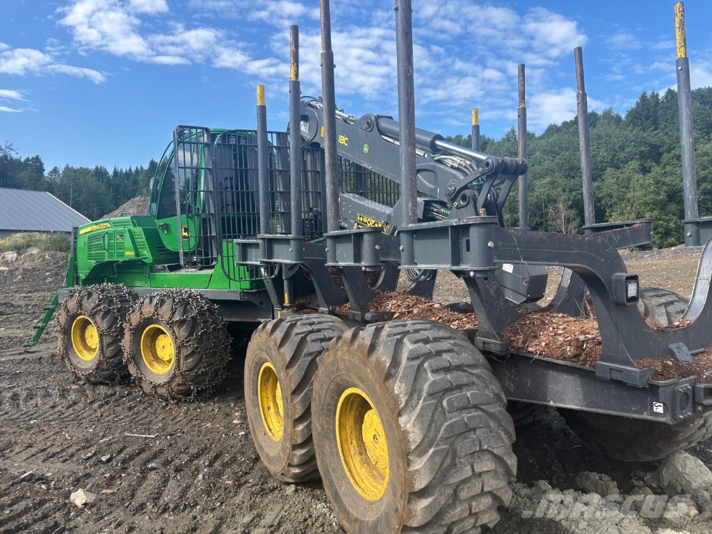 John Deere 1910G Forvarderi
