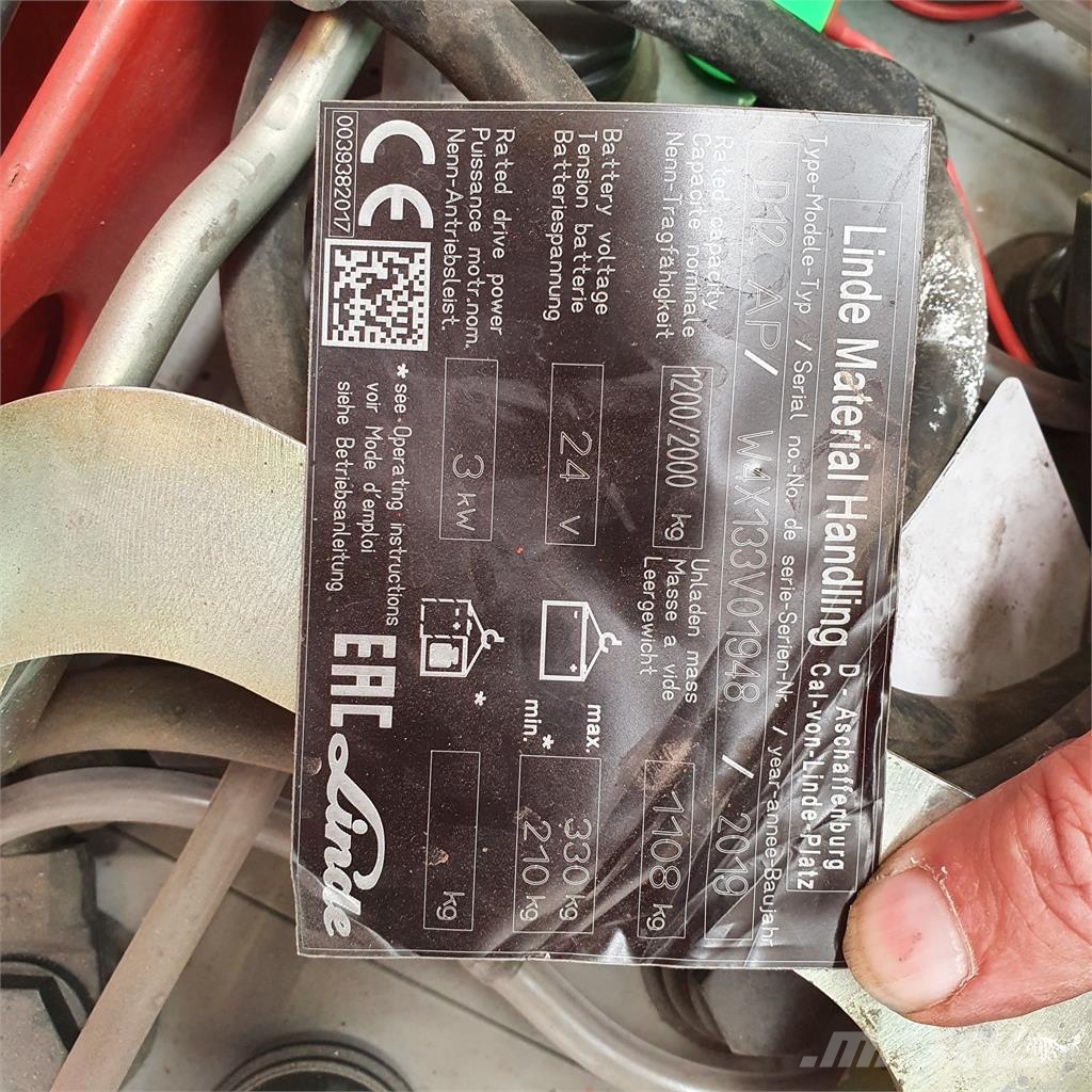 Linde D12AP Samohybné vozíky
