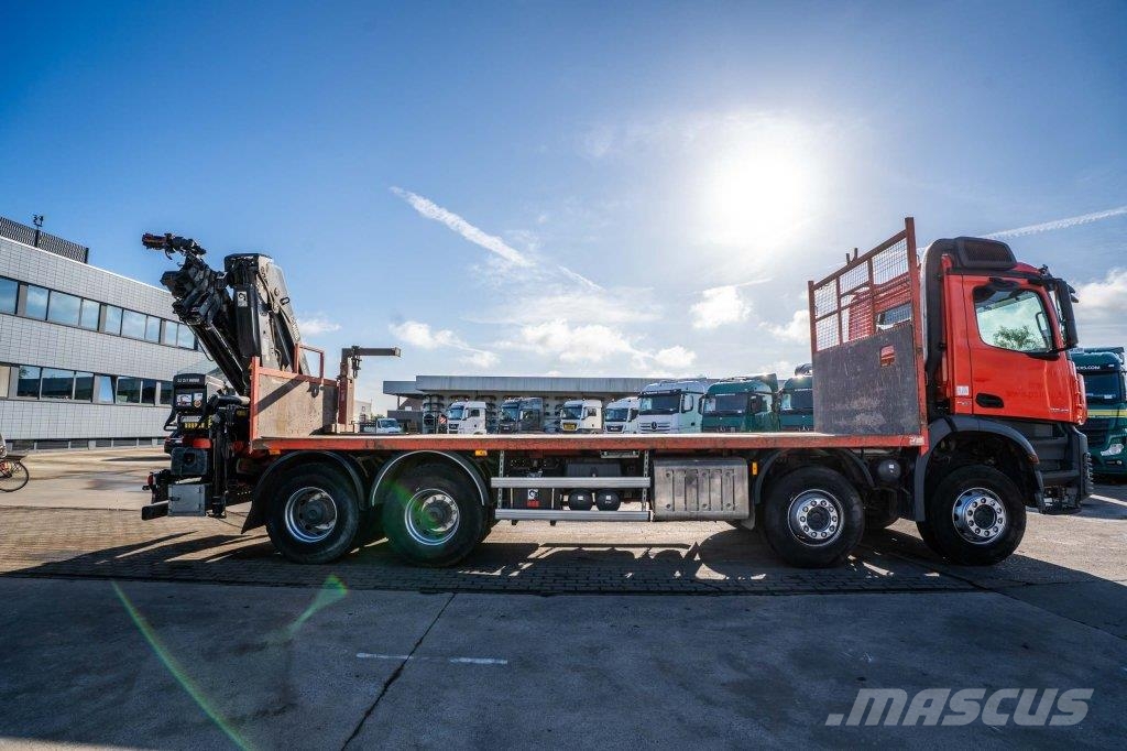 Mercedes-Benz AROCS 3243+HIAB XS211 EP5 HI DUO /5 X Allterreng kraner