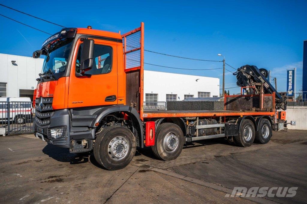 Mercedes-Benz AROCS 3243+HIAB XS211 EP5 HI DUO /5 X Rabljeni žerjavi za vsak teren