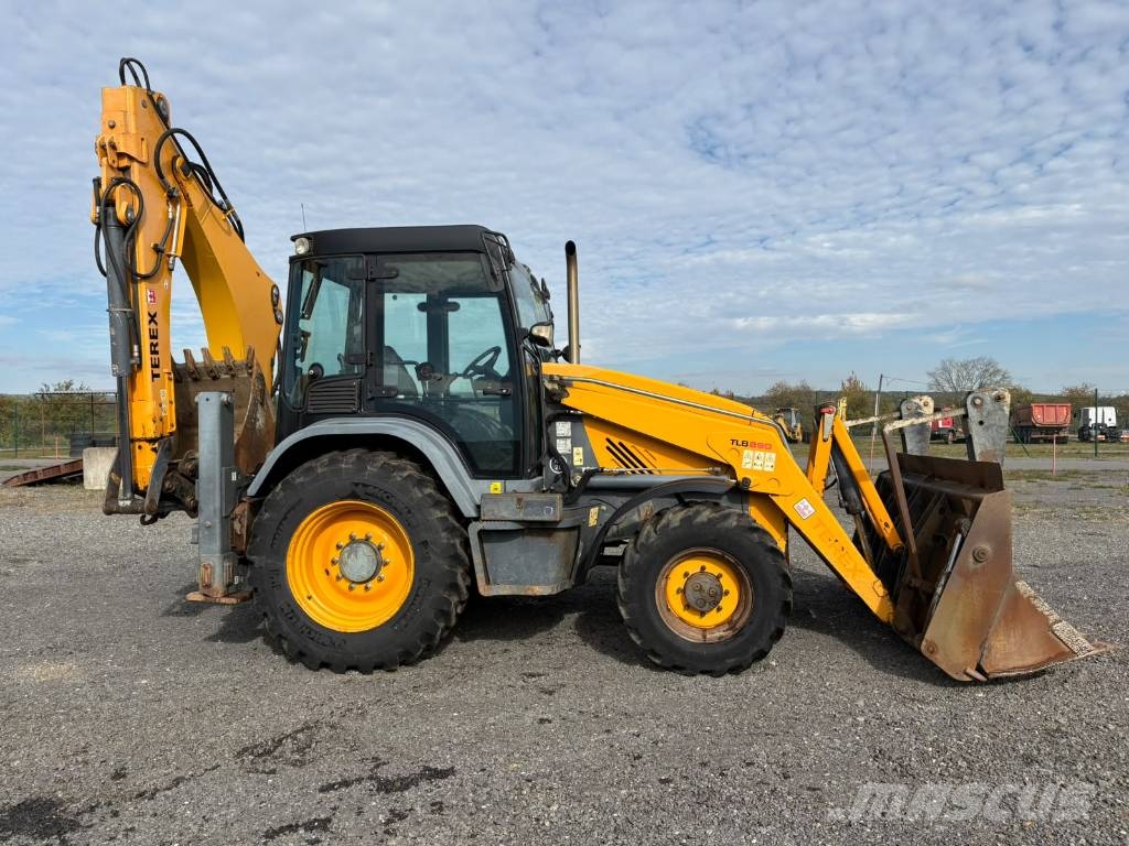Terex TBL 890 Kotrórakodók