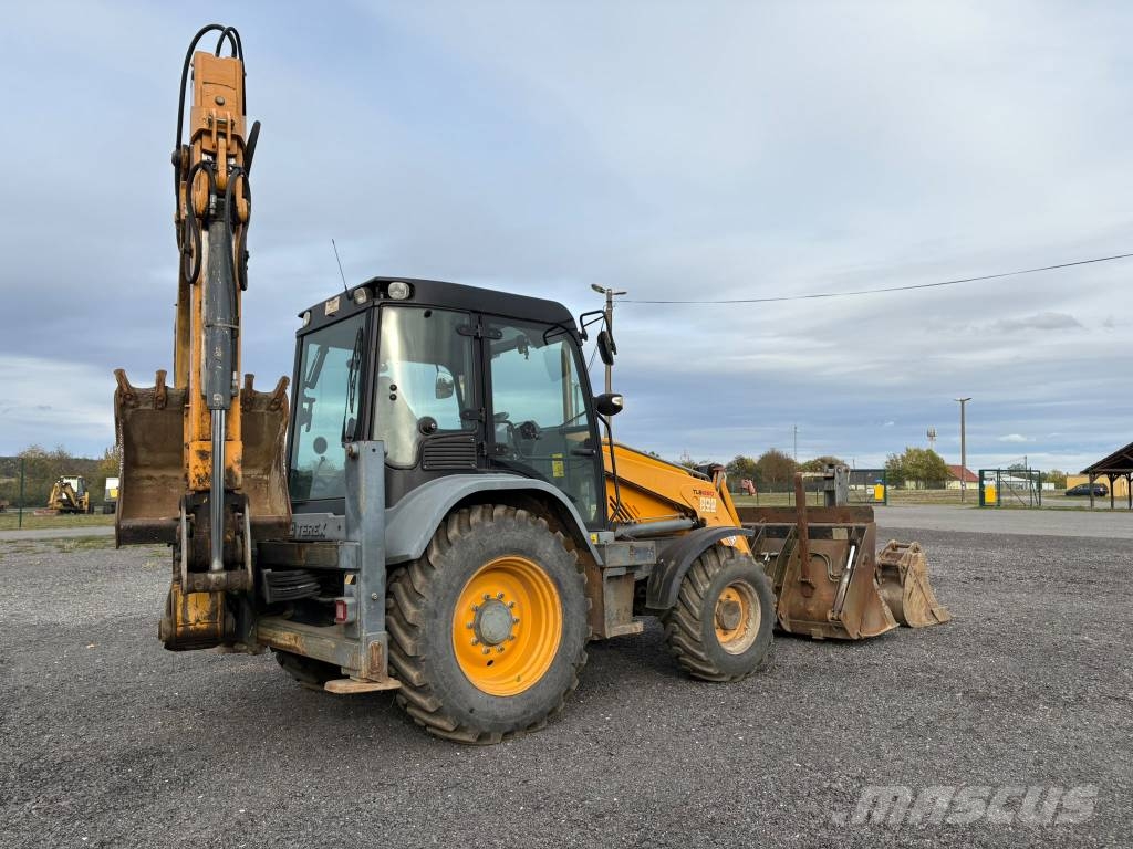 Terex TBL 890 Tractopelle