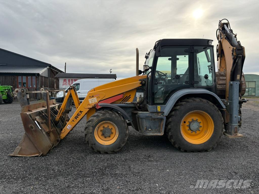Terex TBL 890 Tractopelle
