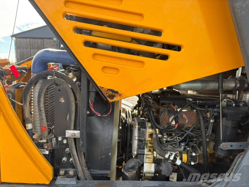 Terex TBL 890 Kotrórakodók