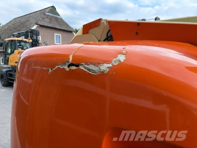 JLG 450 AJ Knikarmhoogwerkers