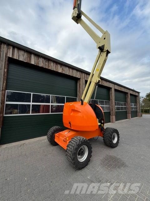 JLG 450 AJ Knikarmhoogwerkers
