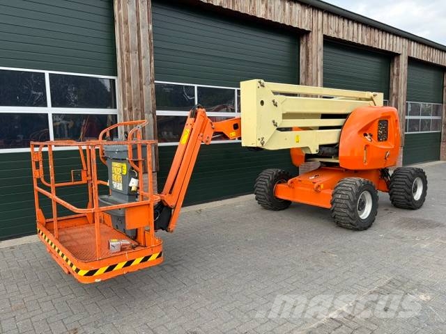 JLG 450 AJ Knikarmhoogwerkers