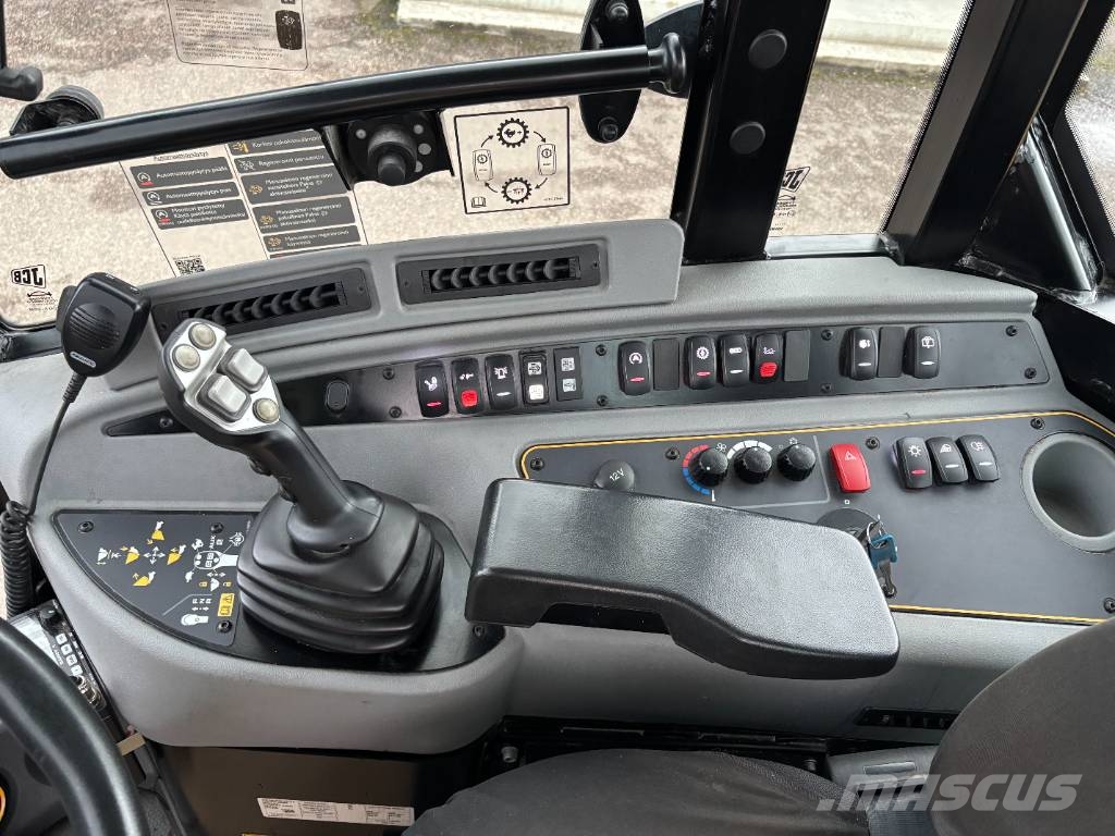 JCB 409 SV Pyöräkuormaajat