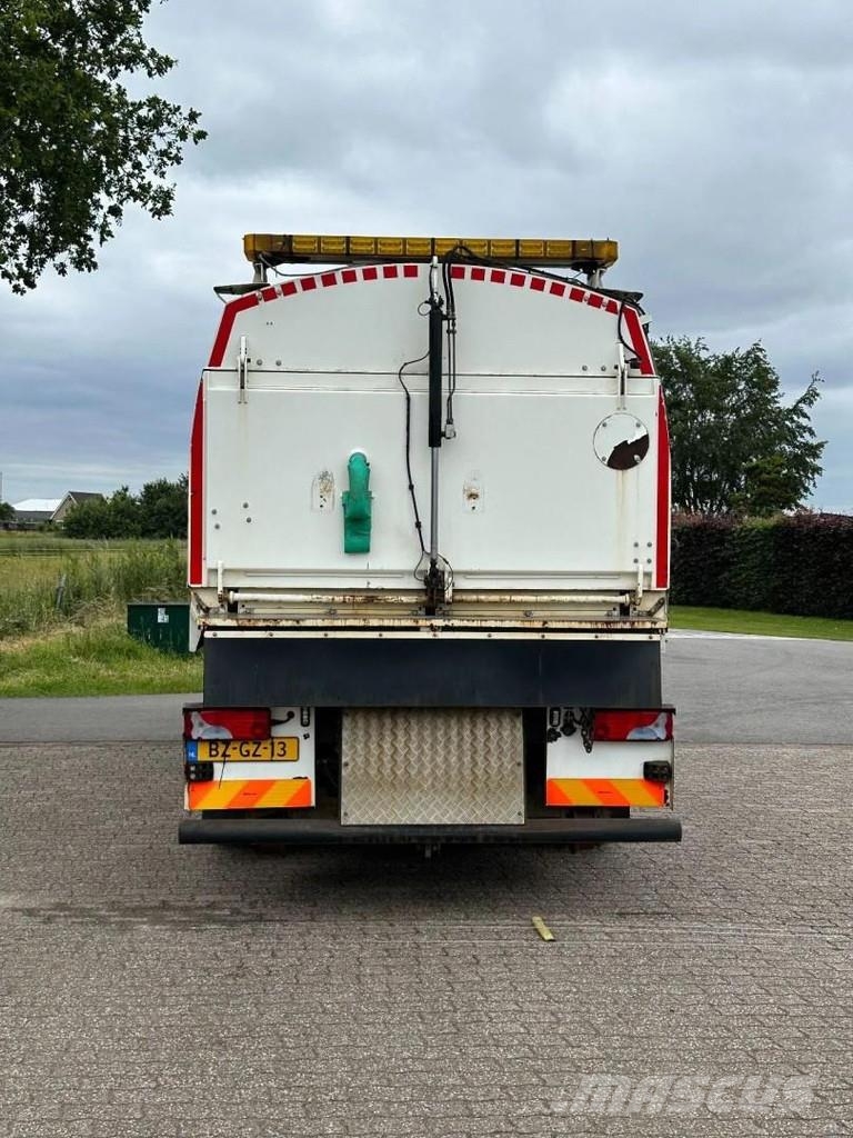 MAN TGM 18.340 Sweeper trucks