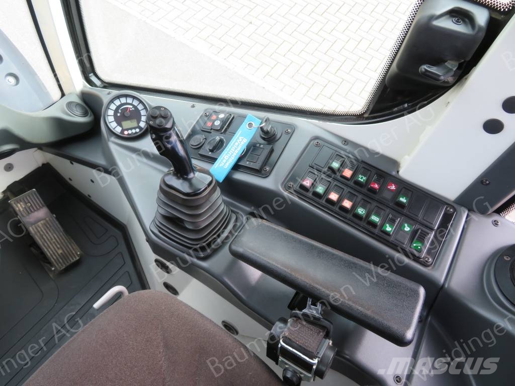 Liebherr 506 Wheel loaders