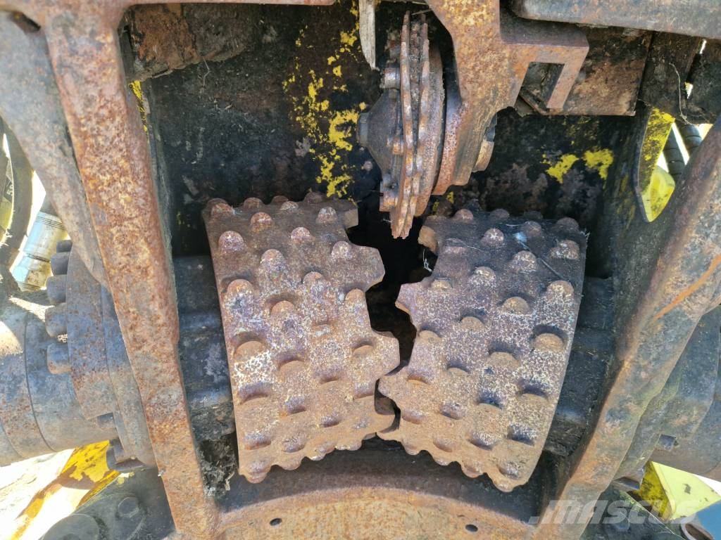 John Deere 1270 D Eco III Harvester