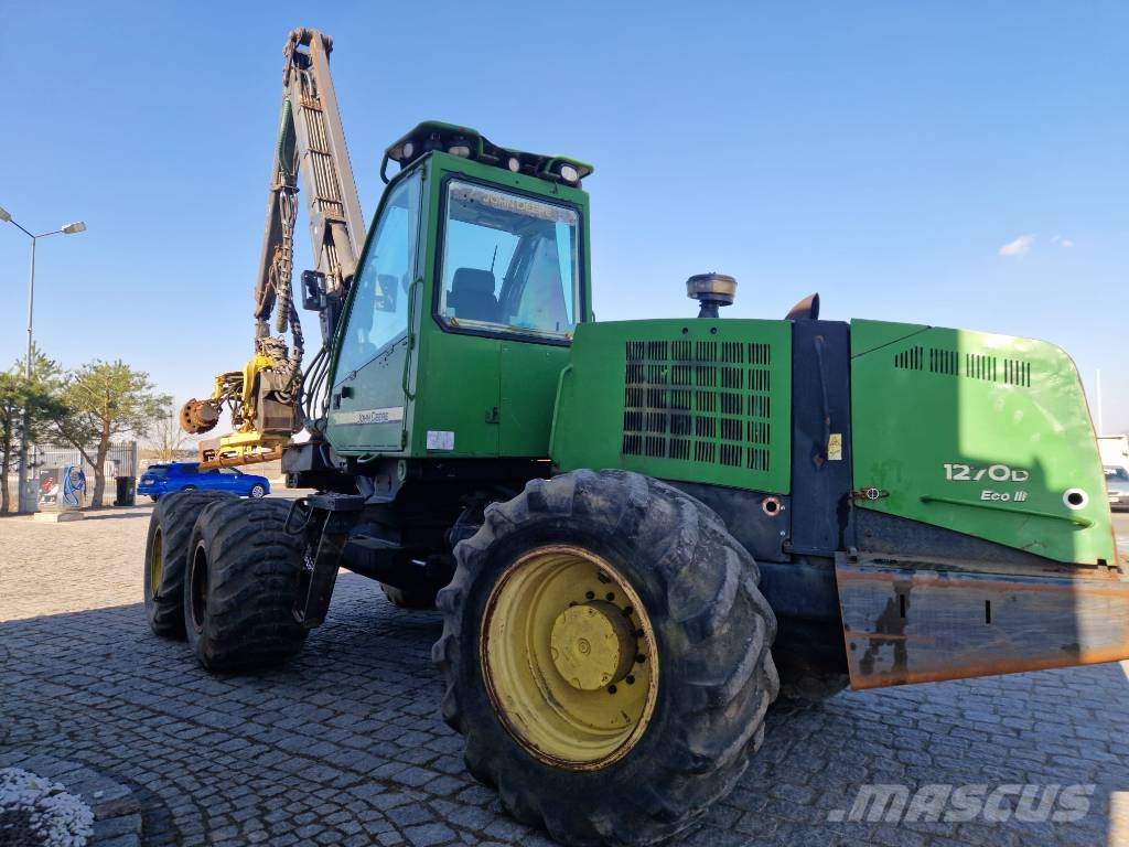 John Deere 1270 D Eco III Harvester