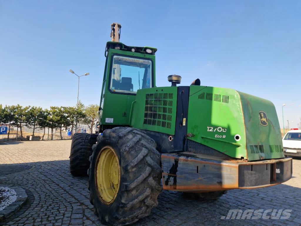 John Deere 1270 D Eco III Harvester