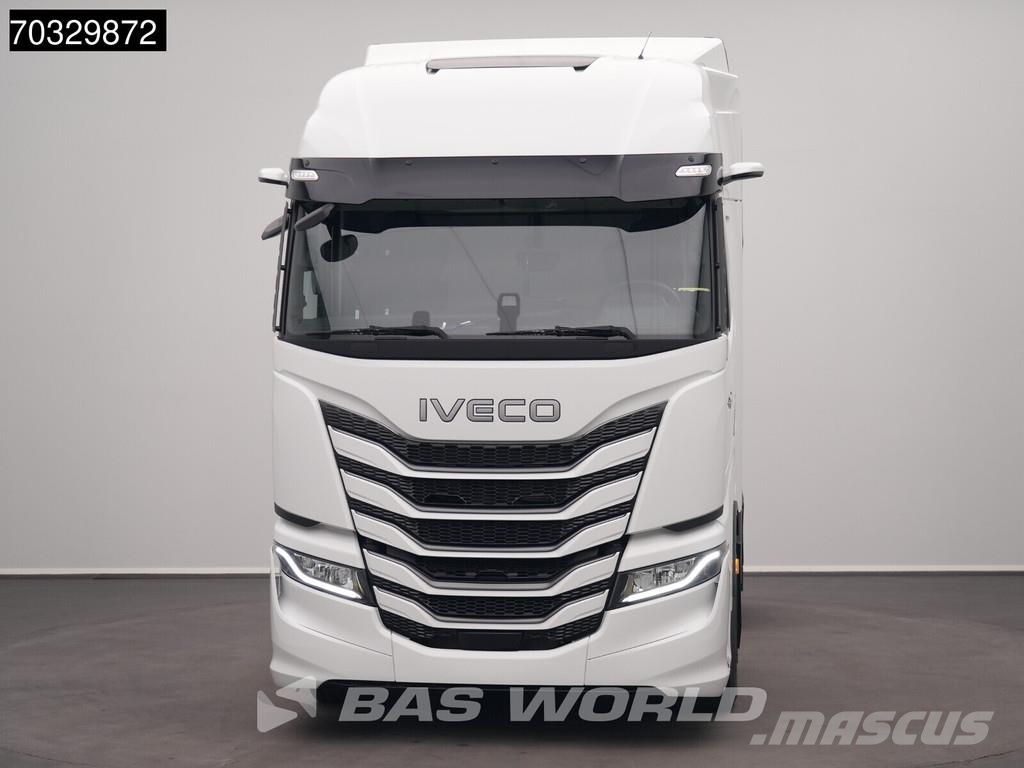 Iveco S-Way 500 4X2 NEW! HPEB ACC 2x beds Mirrorcams 770 Tractor Units