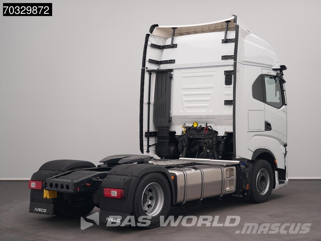 Iveco S-Way 500 4X2 NEW! HPEB ACC 2x beds Mirrorcams 770 Tractor Units