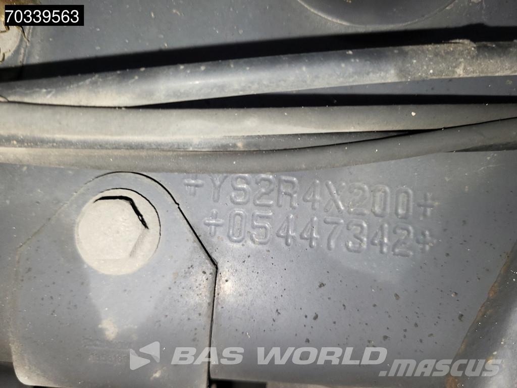 Scania R580 R 4X2 V8 Retarder 2x Tanks Standklima Full-Ai وحدات الجر
