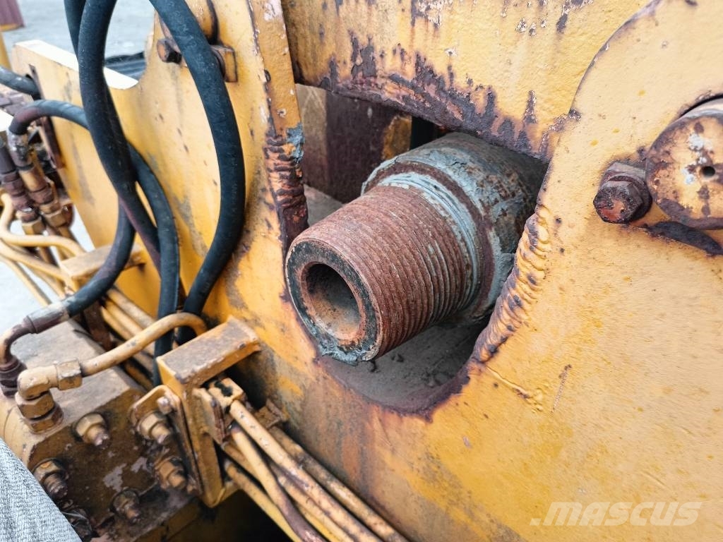heavy dril rig 10 ton, including 60 drill rod !! 이동식 드릴 리그 트럭
