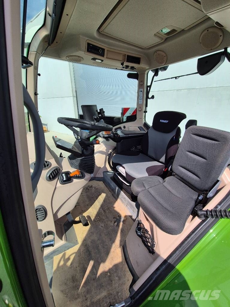 Fendt 720 Profi Plus Tractors