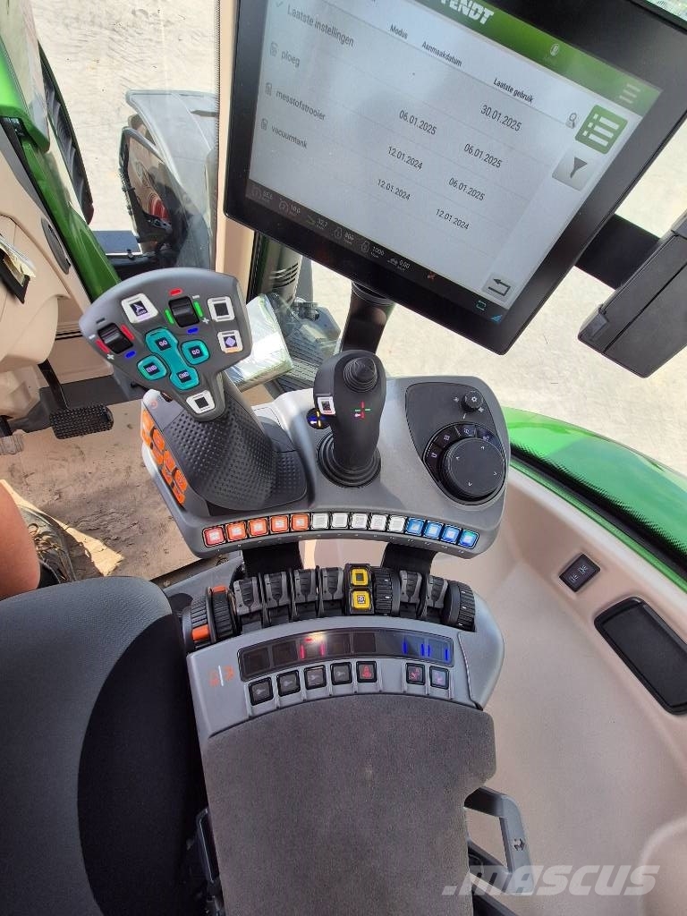 Fendt 720 Profi Plus Tractors
