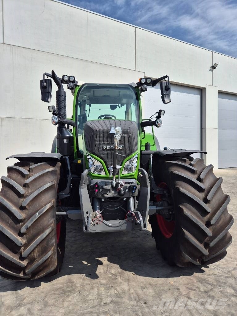 Fendt 720 Profi Plus Tractors