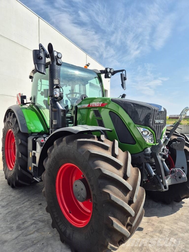 Fendt 720 Profi Plus Tractors