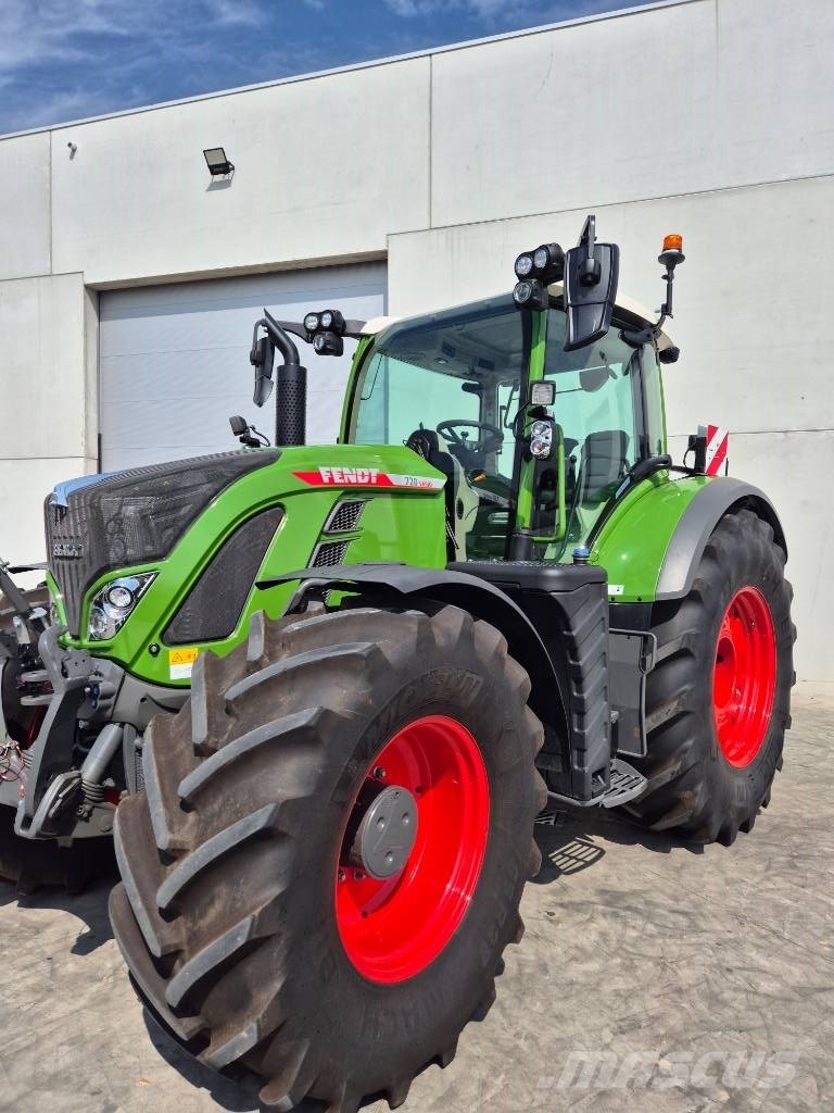 Fendt 720 Profi Plus Tractors