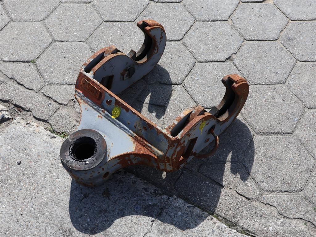 SCHNELLWECHSEL-GELENKLASC Farm machinery