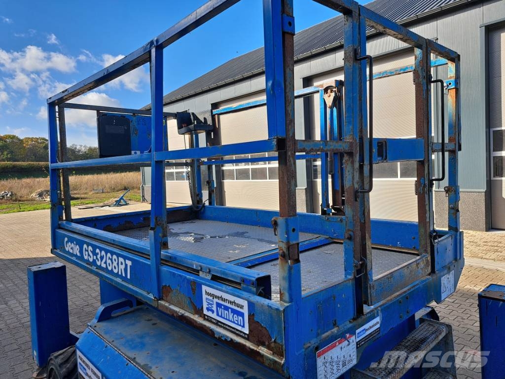 Genie GS 3268 RT Scheren-Arbeitsbühnen