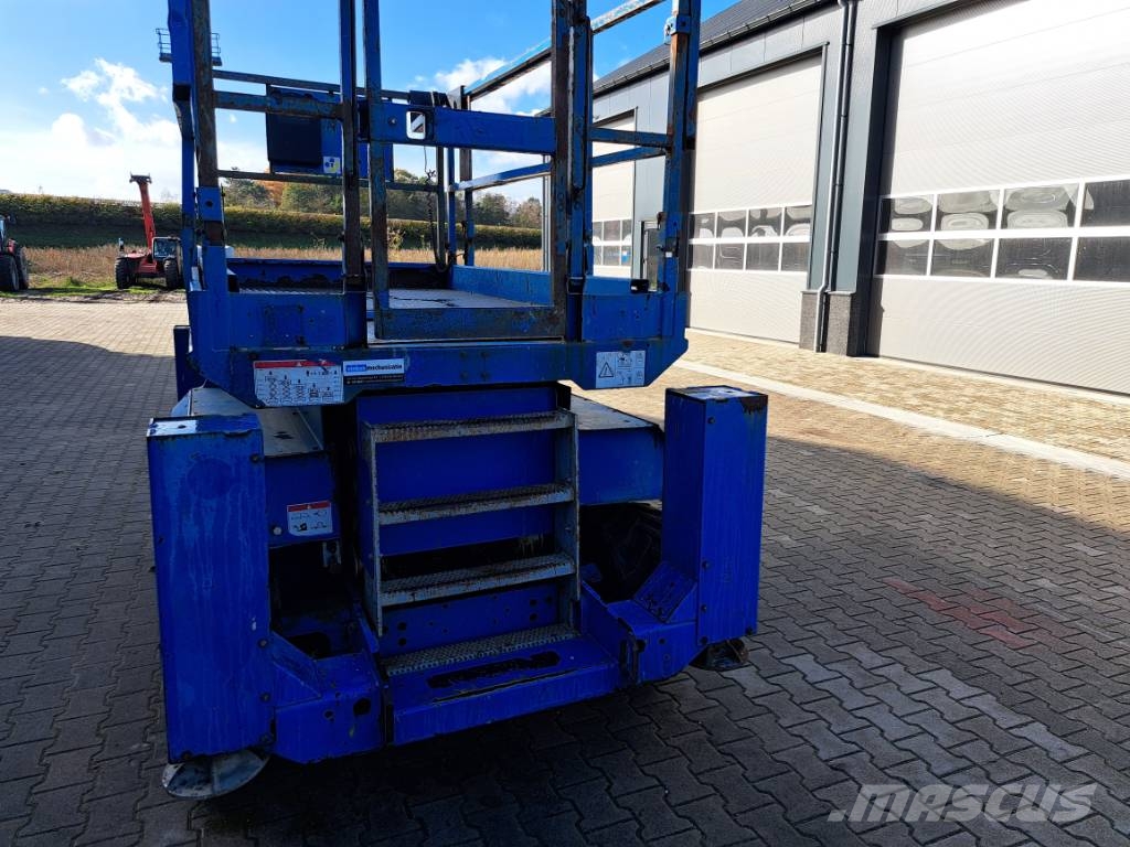 Genie GS 3268 RT Scheren-Arbeitsbühnen