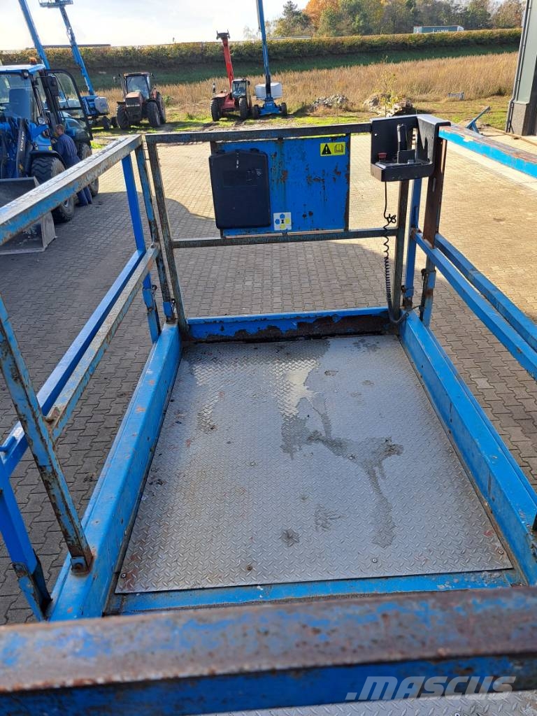 Genie GS 3268 RT Scheren-Arbeitsbühnen