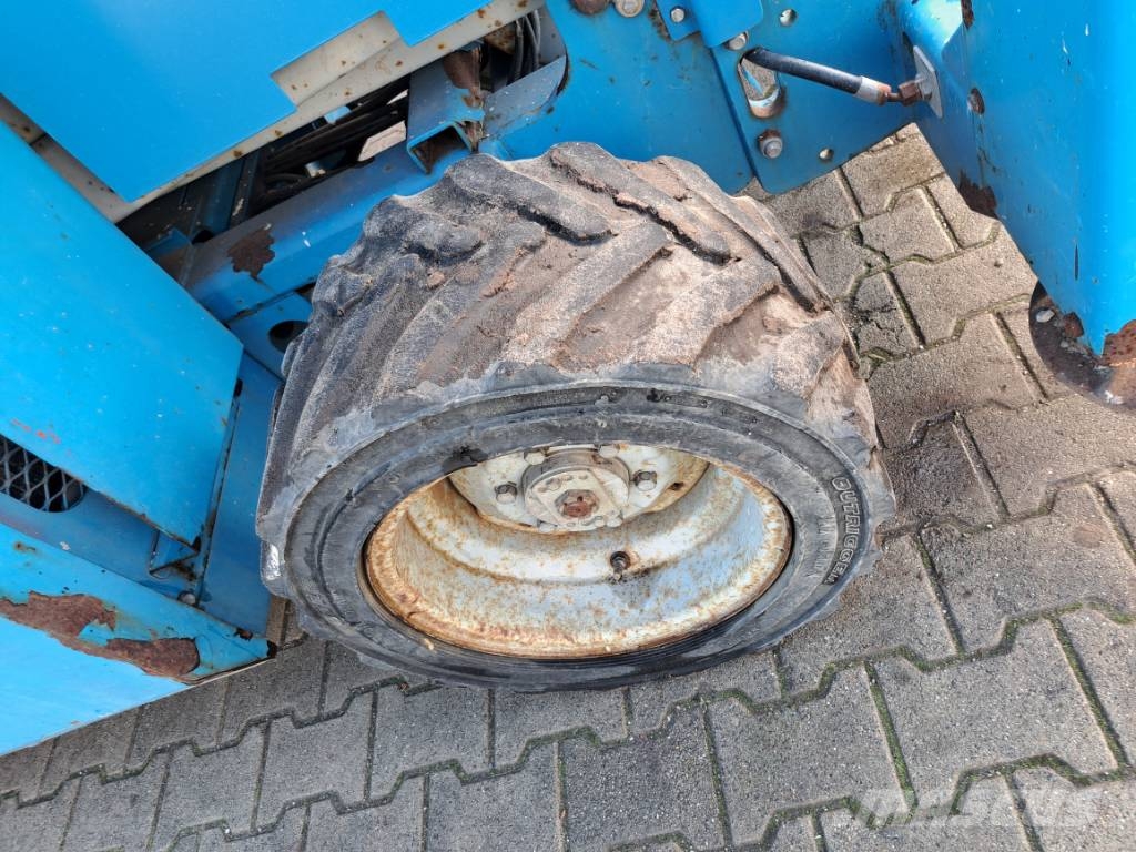 Genie GS 3268 RT Scheren-Arbeitsbühnen