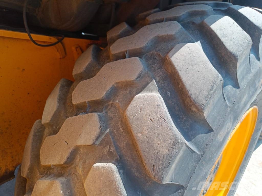 JCB 4 CX Eco Ekskavaatorlaadurid
