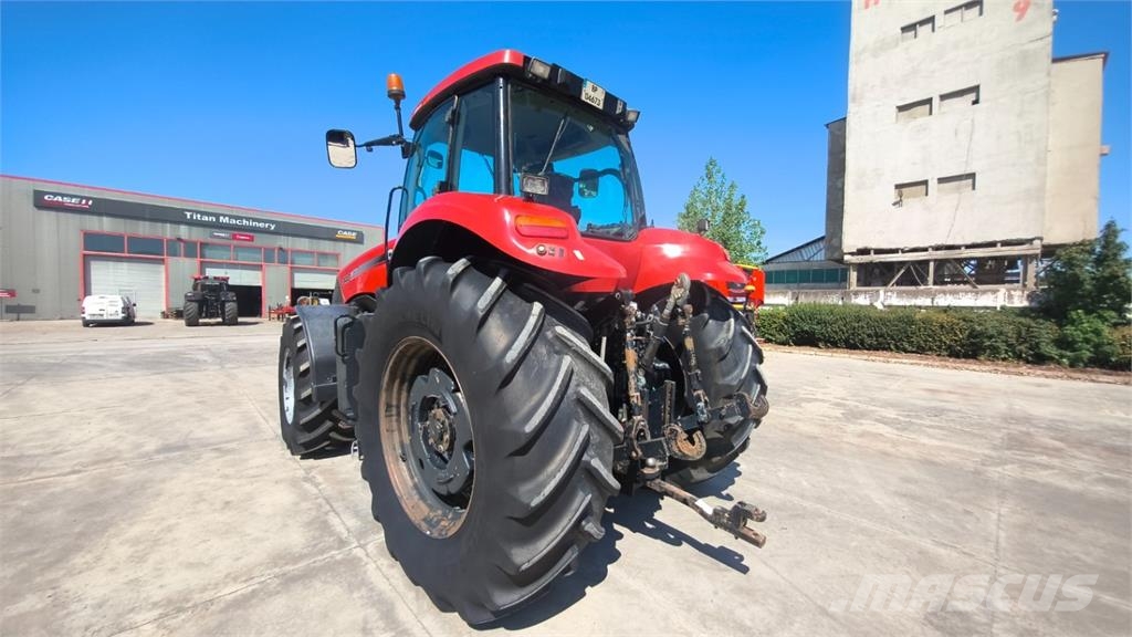 Case IH MAGNUM 340 Tractors