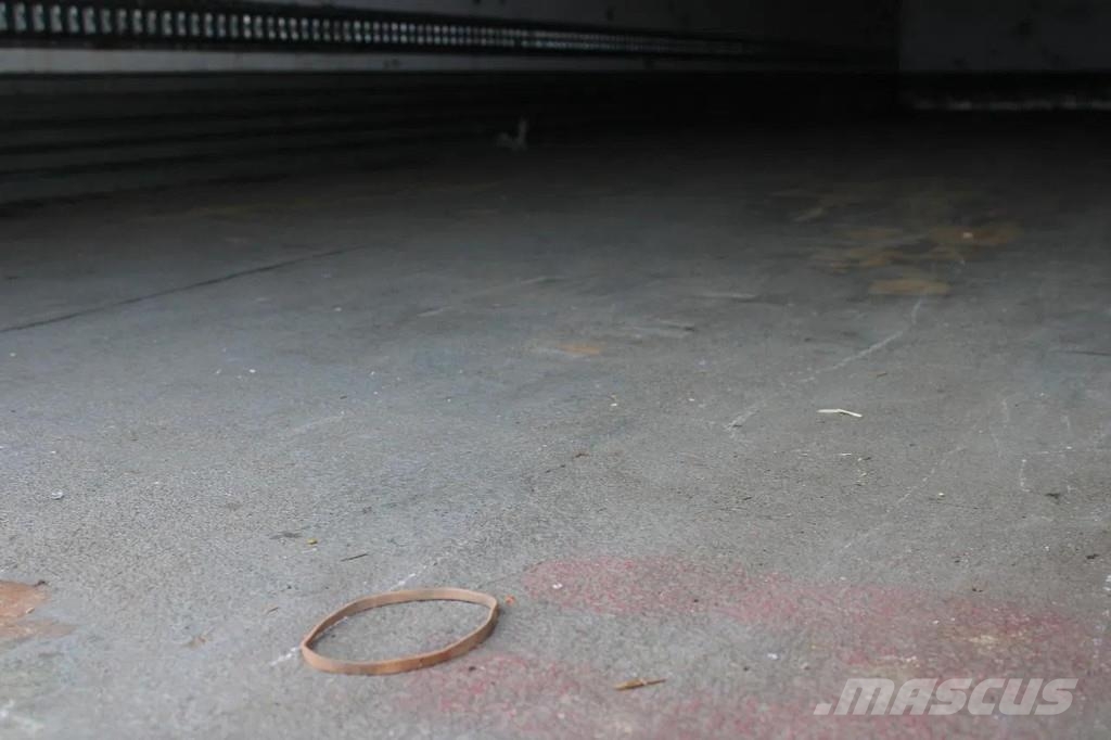 Tracon TO.S 1210 CARRIER VECTOR 1850 MT Semi remorque frigorifique