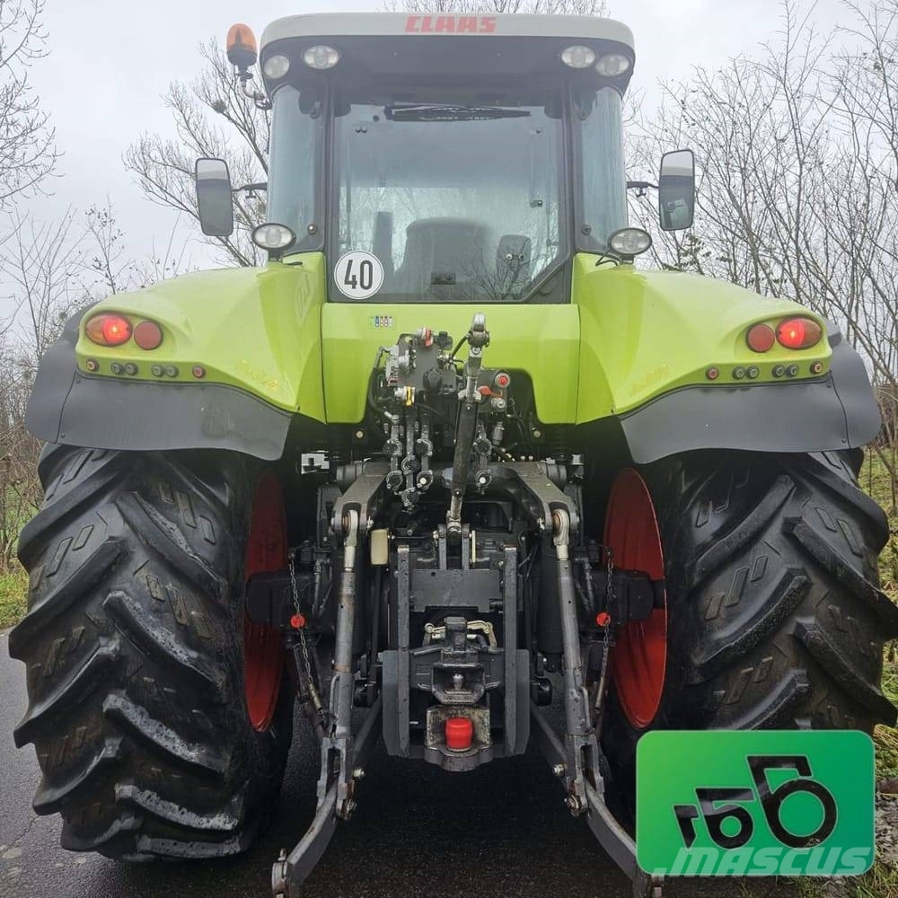 CLAAS Axion 820 A09 820 A09 Tractors